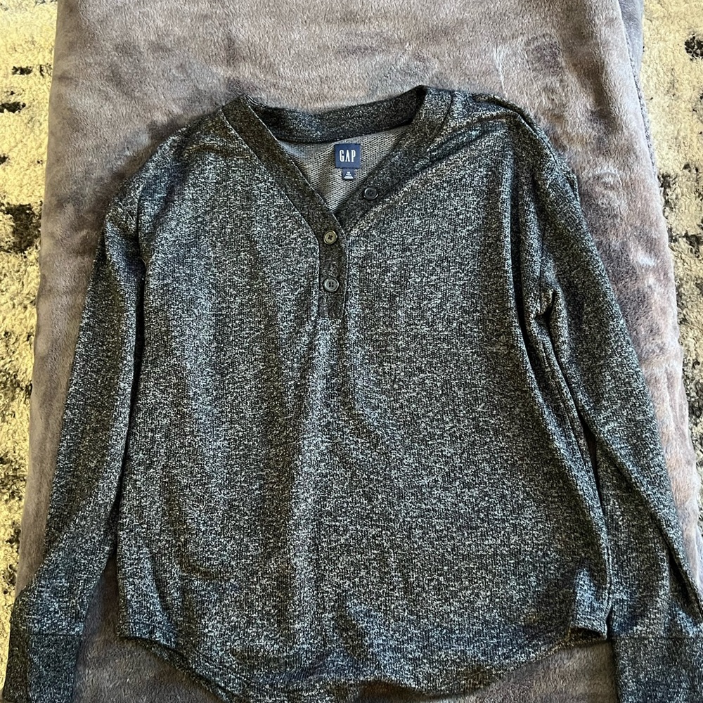 GAP Charcoal V-Neck Sweater